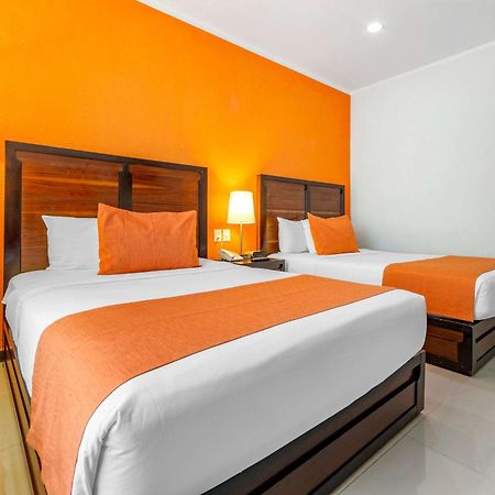 Comfort Inn Cancun Aeropuerto Exterior photo