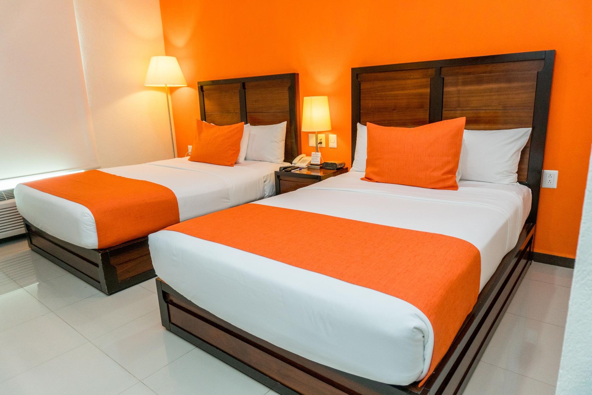 Comfort Inn Cancun Aeropuerto Exterior photo