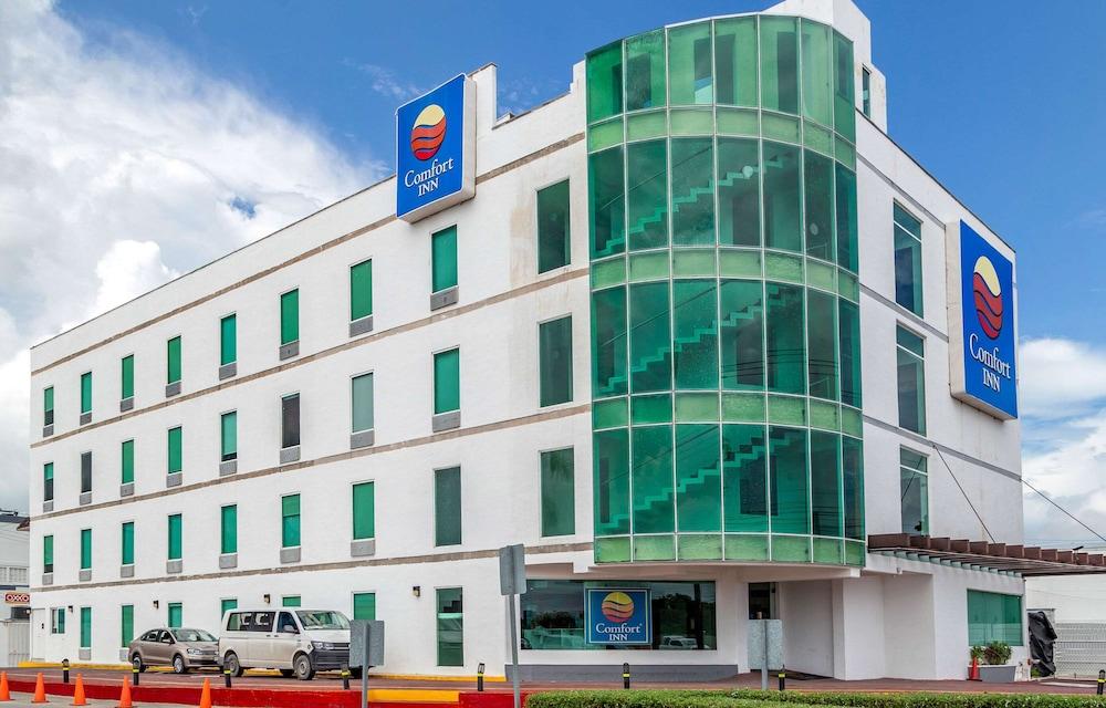 Comfort Inn Cancun Aeropuerto Exterior photo